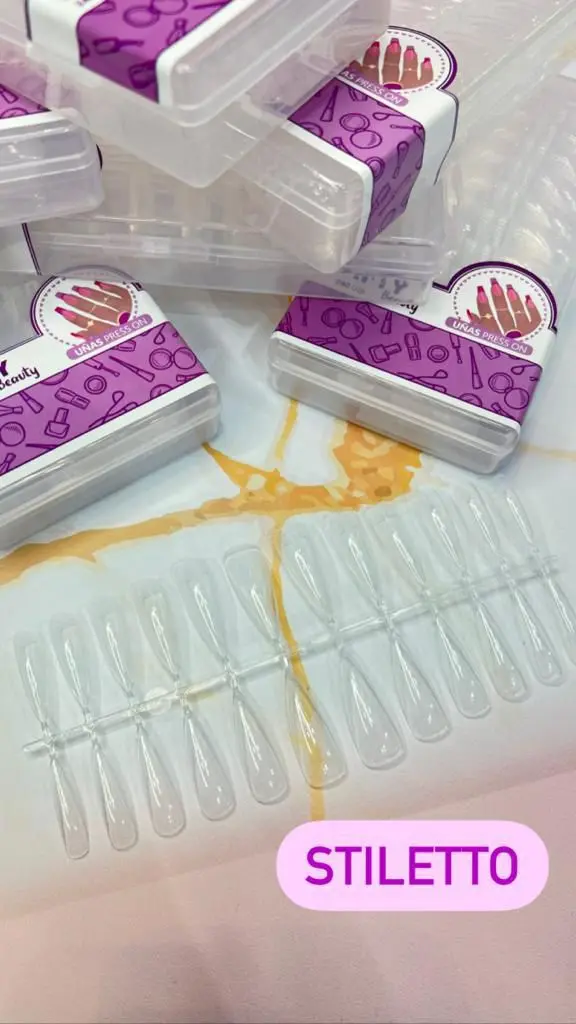 Uñas Press On Caja Sileto  X240 UND