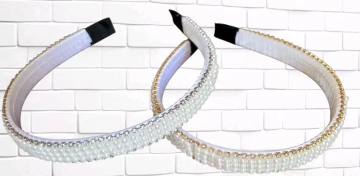 [ENC844CAP] Diadema Metalica con Perlas Gruesa 