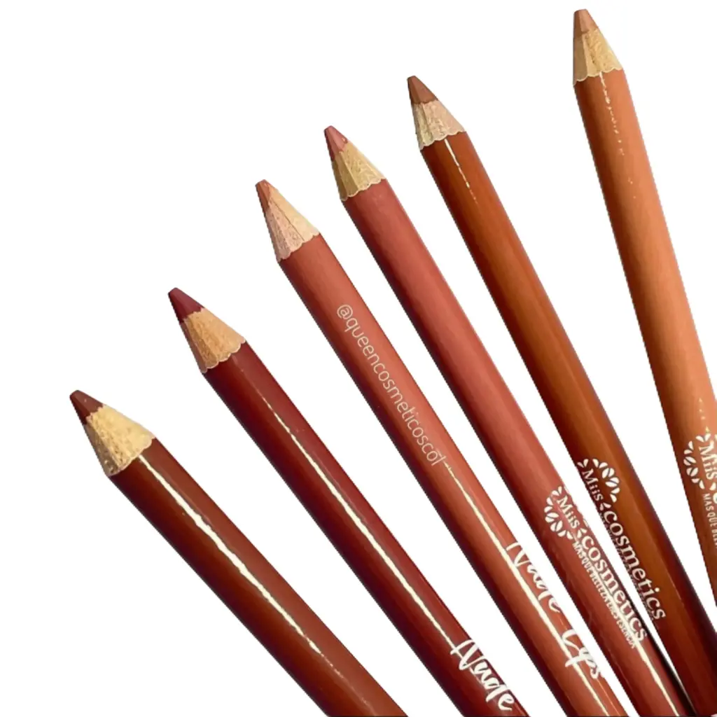 Lapiz Delineador De Labios Nude Lips Miis Cometics
