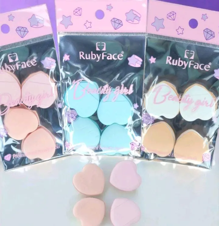 Borla Pequeña Forma De Corazón  X4