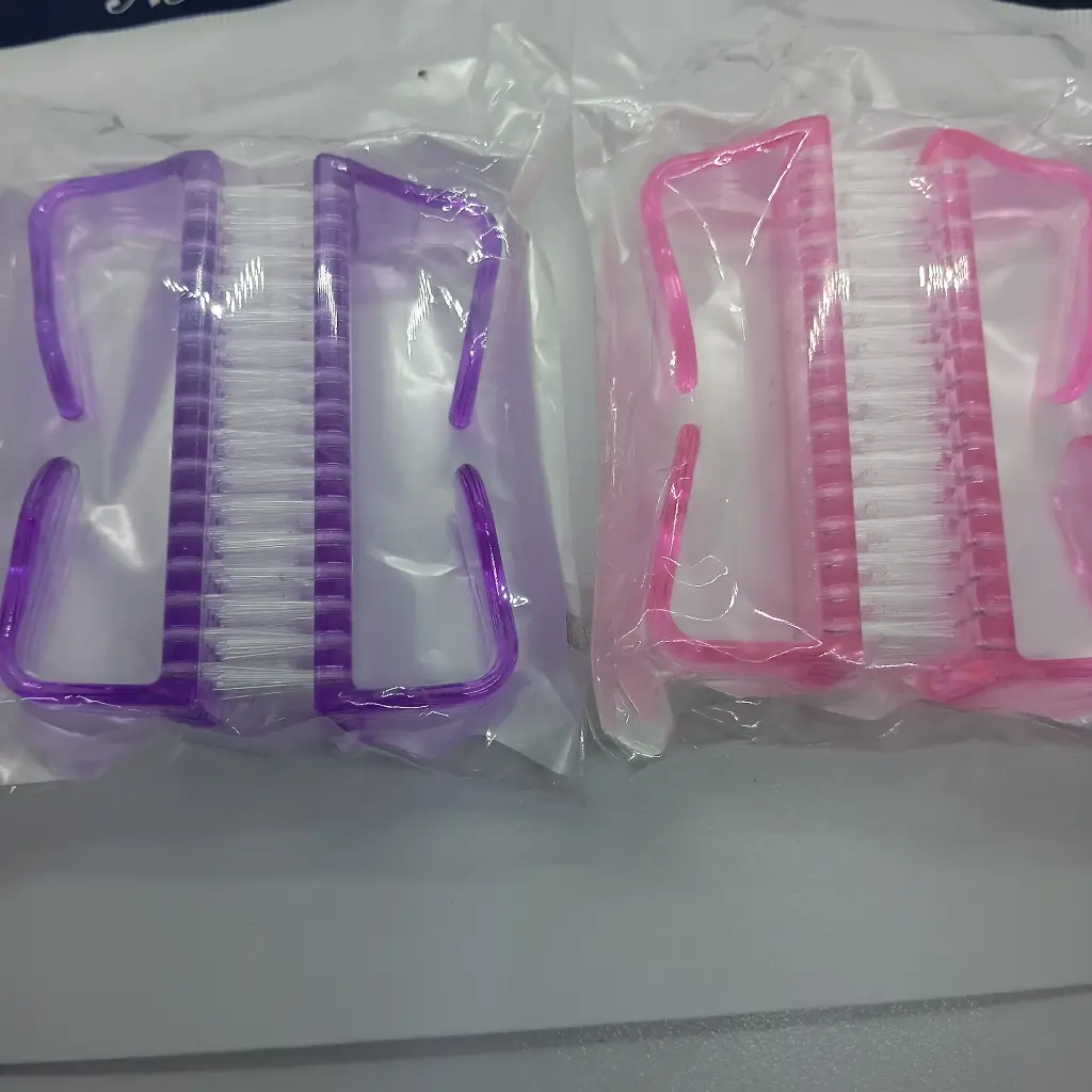 Cepillo Grande Para Uñas Par