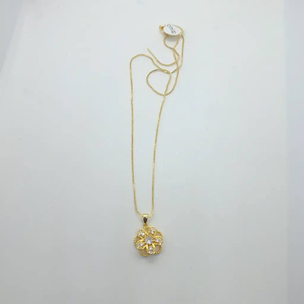 Cadena Giratoria En Acero Con Dije De Flor
