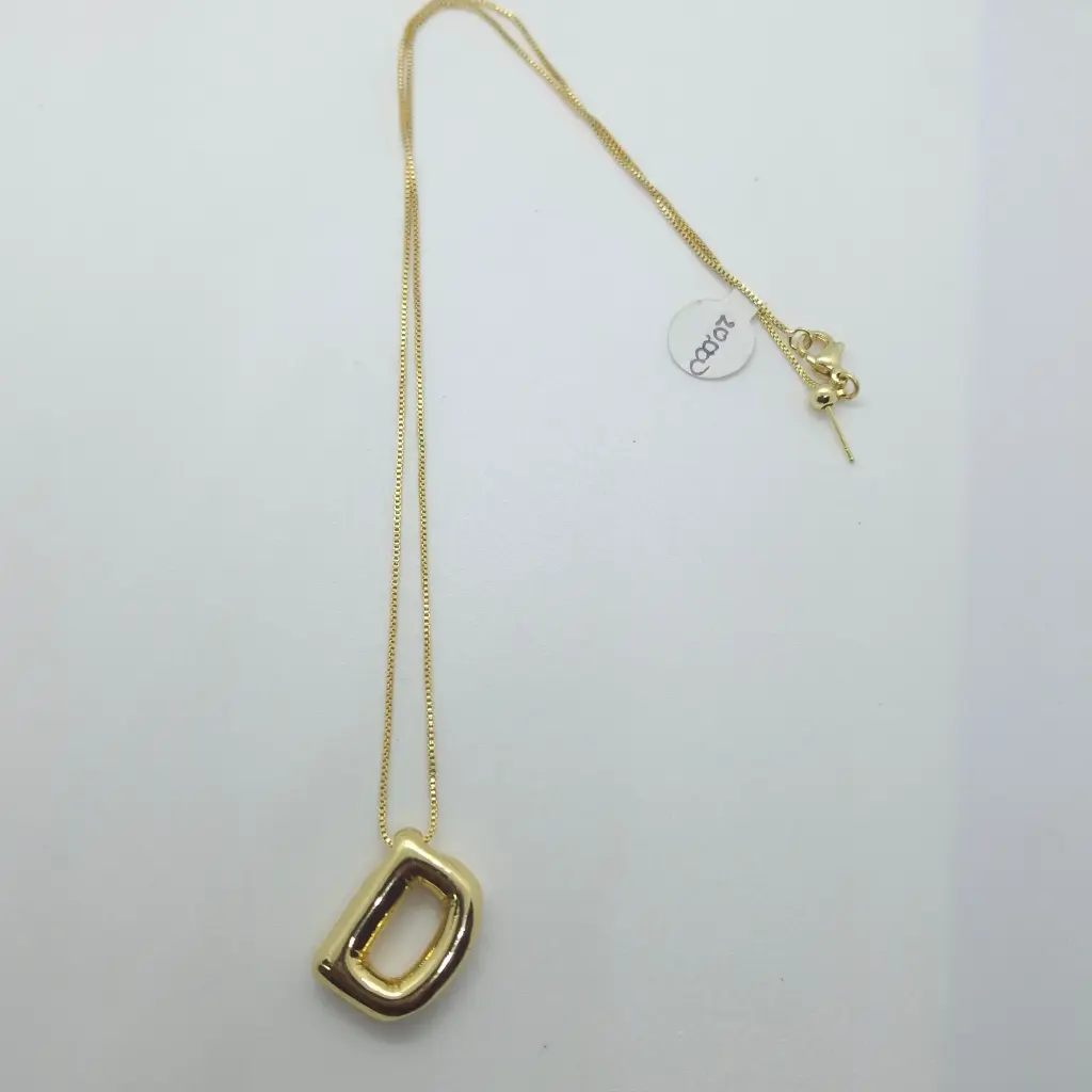 Cadena Delgada Con Dije De Letra D