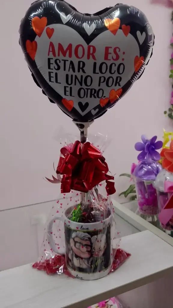 Vaso Decorado Con Perfume Y Dulcecitos