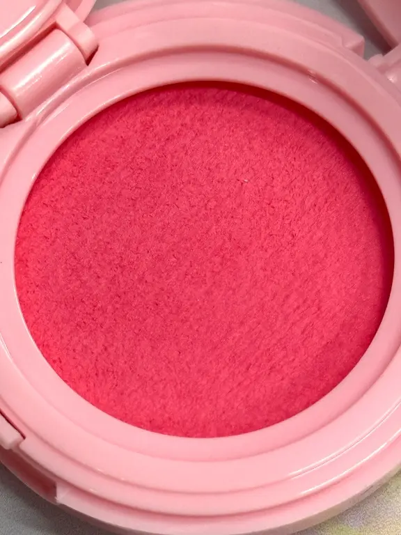 Blush amuse Bloomshell 