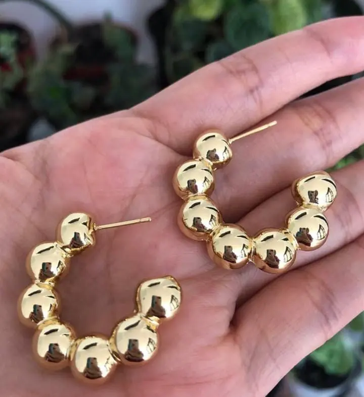 Candongas Con Esferas Dorada En Rodio