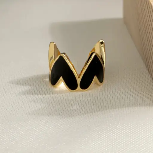 [ENC0000000000342ACC] Ear Cuff Corazones Negros