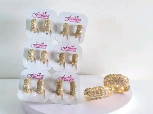 [ENC0000000001171ACC] Candonga Dorada Pequeña Ref 298